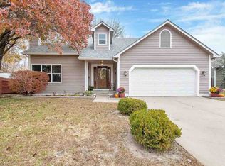 7030 E Woodbury St, Wichita, KS 67226