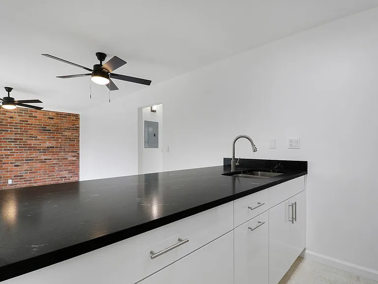 2801 Georgia Ave — Photo 10