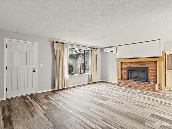 5th image of 3513 NE 45th Street #A