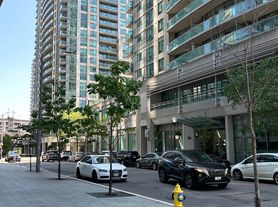 30 Grand Trunk Cres