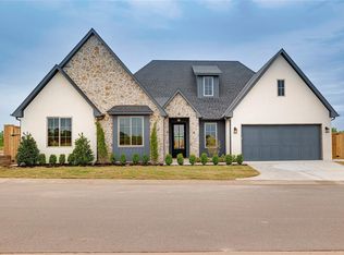 3932 Stone Hollow Ln, Edmond, OK 73034