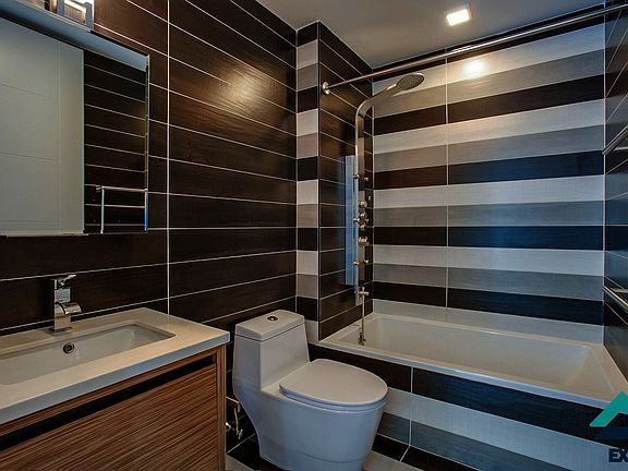 4th image of 259 Evergreen Ave #04R