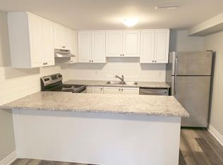 26 Bluebird Ave, Hamilton, ON L9A3W5