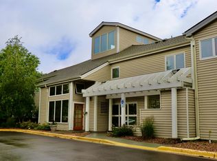 1390 Carling Dr #305-305B, Saint Paul, MN 55108
