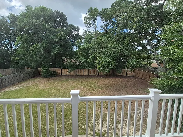 7884 Bay Meadows Dr — Photo 8