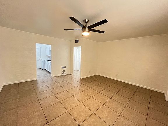 4th image of 1617 Thelma Ln