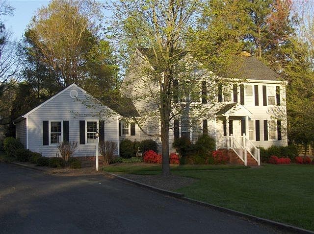 Very nice Bon Air neighborhood!