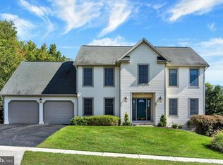 410 Hemlock Dr, New Cumberland, PA 17070