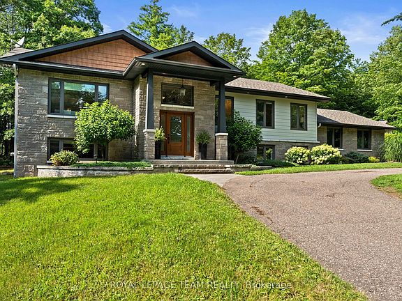 4th image of 5 Peggs Ln