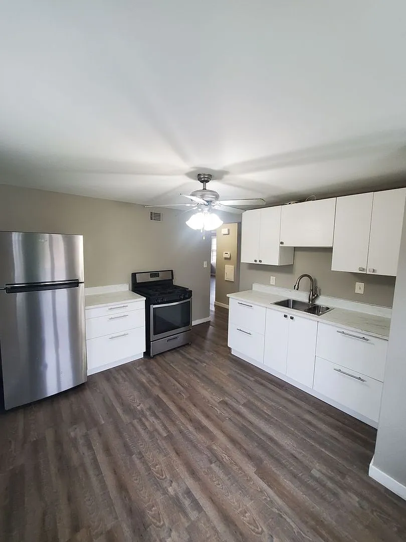 3312-3314 N 85th St. (Duplex) — Photo 3