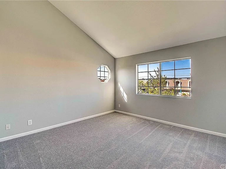 6156 Orange Ave — Photo 12