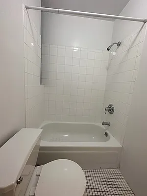 Rented by Peter R. Hungerford, LREB | media 16