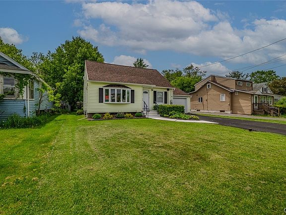 3rd image of 321 Brookfield Rd