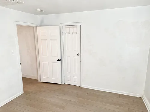 1801 Grand Ave Photo 1