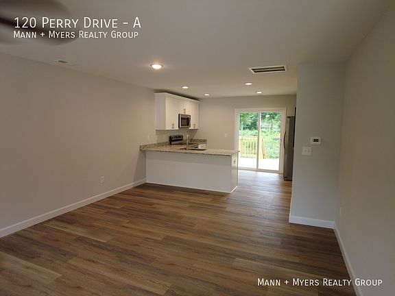 5th image of 120 Perry Dr #A