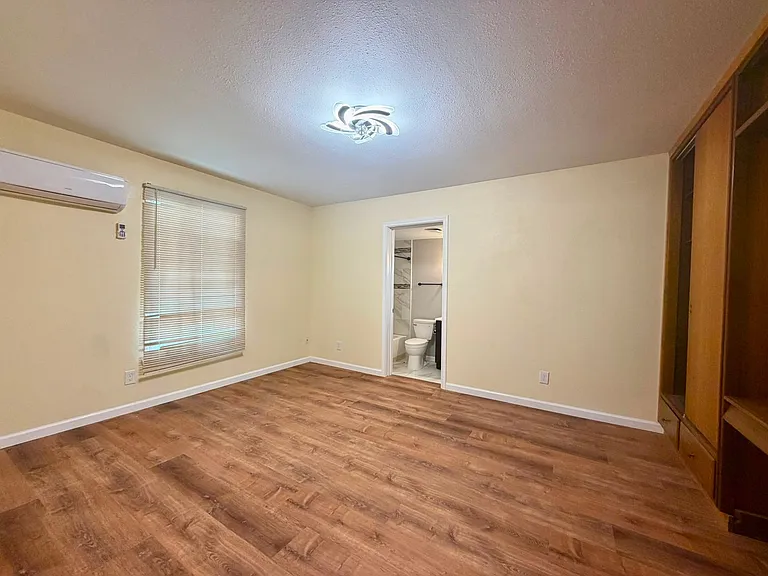 302 Ryan Dr — Photo 11
