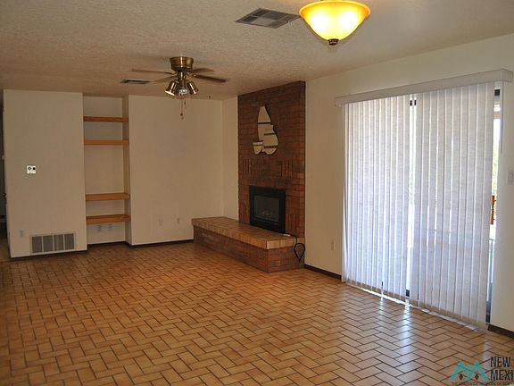 5th image of 1009 Kopra St