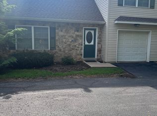 202 Amblewood Way, State College, PA 16803