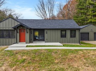 145 McMichael Rd, Carnegie, PA 15106