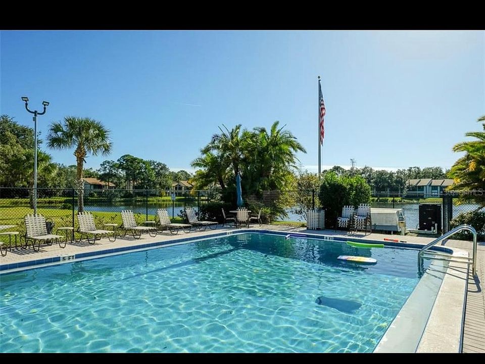 1st image of 102 Cypress Ln #102