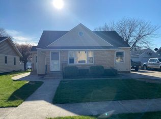 115 4th St NW, Clara City, MN 56222