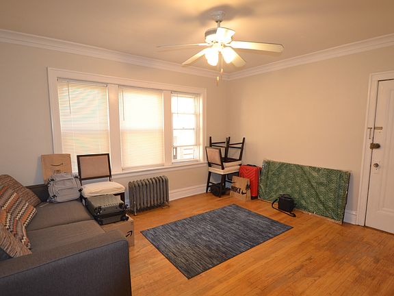 4th image of 4407 N Kenneth Ave #4413-1A