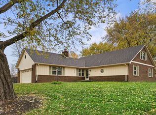 4588 Southway Rd, Greenwood, IN 46142