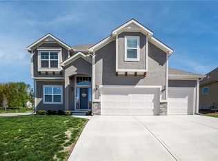 1700 NE 105th Ter, Kansas City, MO 64155