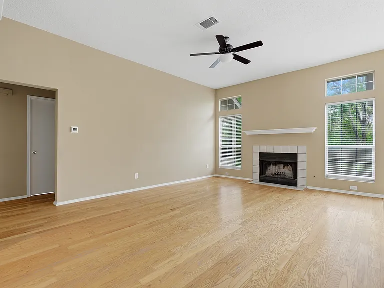 2912 Shotgun Ln — Photo 5