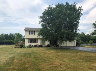 7739 Rochester Rd, Gasport, NY 14067