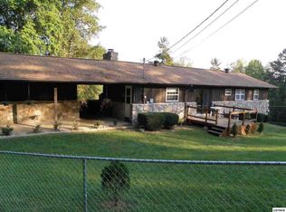 136 Cheyene Cir, Cosby, TN 37722