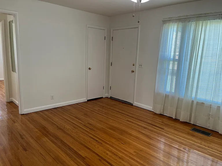 2101 Jade Dr — Photo 24