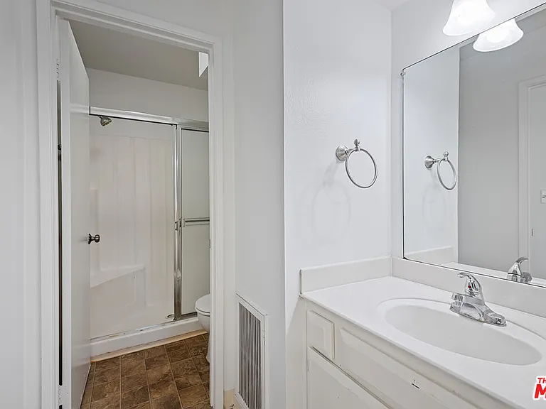 26014 Alizia Canyon Dr #C — Photo 11