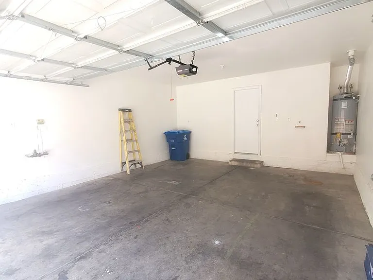 4808 Leadership Ct — Photo 28