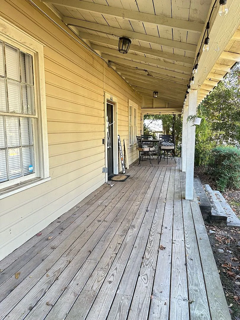 Four Bedroom on Oconee St. Available for Pre-Lease — Photo 3