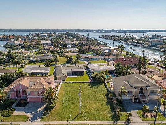2nd image of 3141 Gulf Blvd