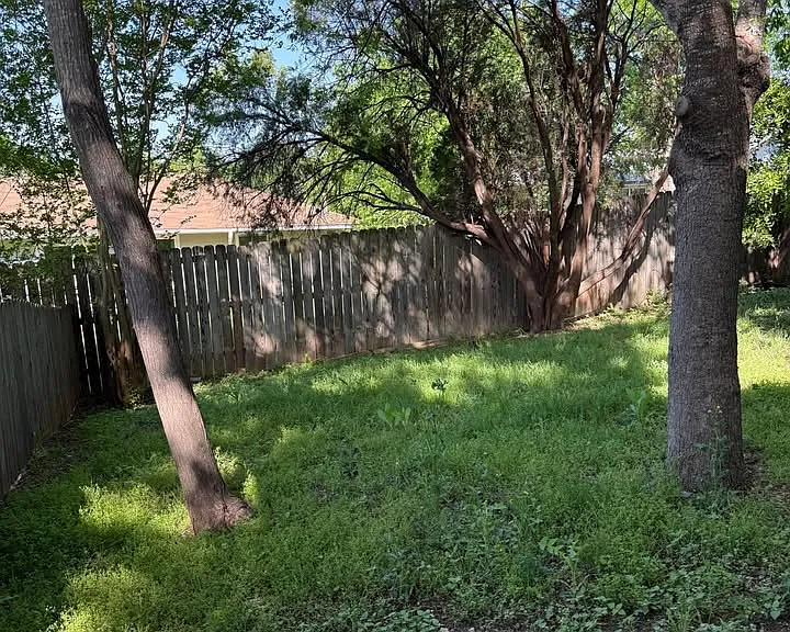 5304 Beechmoor Dr #B — Photo 11