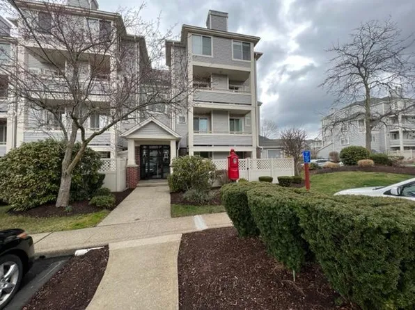 200 Falls Blvd, Quincy, MA