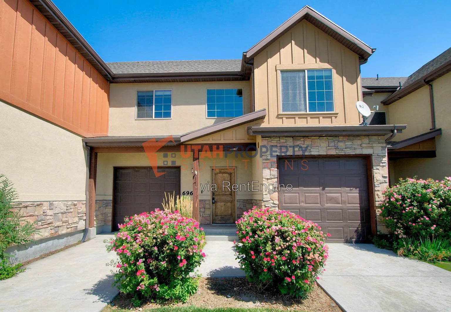 3 bed, 3.0 bath, 1692 sqft, $2,495 — Photo 2