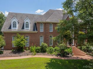 1439 Windy Ridge Rd, Charlotte, NC 28270