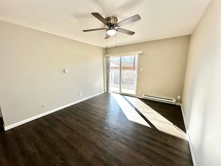 Arcadia Dell Apartments — Photo 8