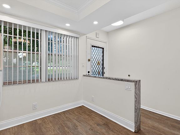 3rd image of 3203 Portofino Pt #M1