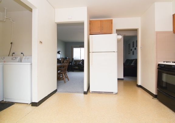 5th image of 1458 Lincoln Pl