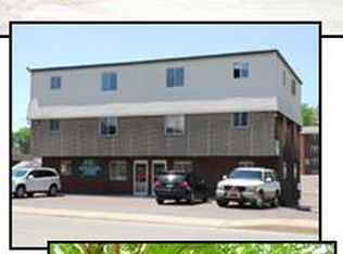 1213 Pineview Dr, Morgantown, WV 26505