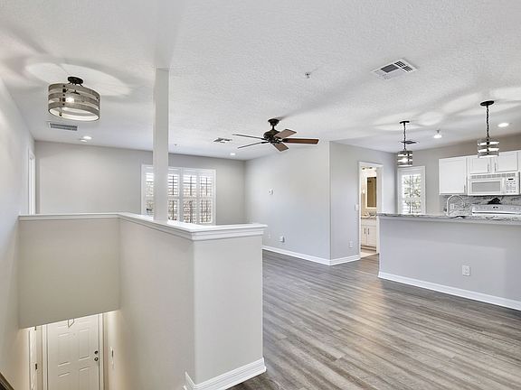 3rd image of 2892 Stanfield Ave #B