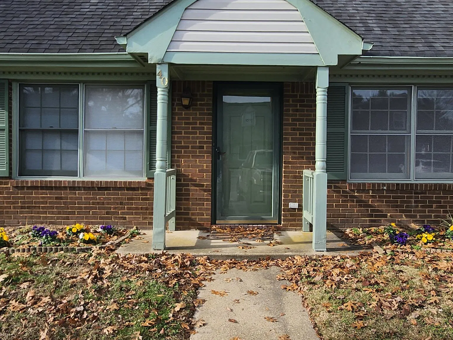 3 bed, 1546 sqft, $1,950 — Photo 2