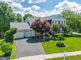 4351 Cub Run Rd, Chantilly, VA 20151