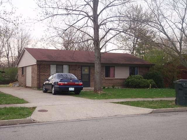 2nd image of 3384 Featherston Dr