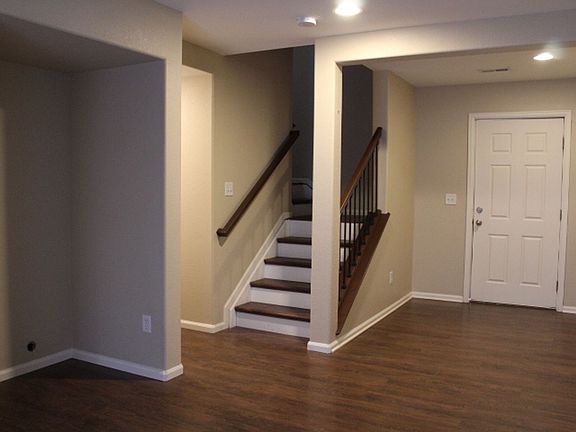 3rd image of 11761 Amston Ln