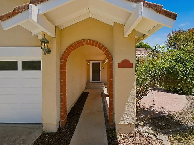 25 Miwok Ct — Photo 2